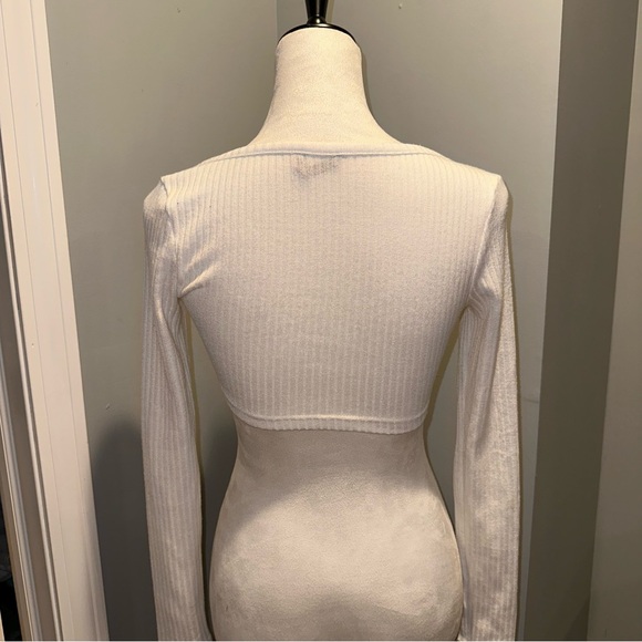 Shein White Zip-Up Crop Top - Picture 3 of 5